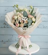 Букет цветов из:  Розы и Лизиантусы в Мордово