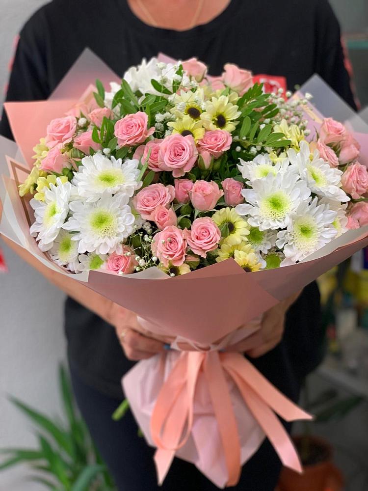 Букет цветов из: Розы и Хризантемы в Мордово