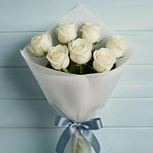 Букет 7 Белых роз Эдлесс Лав в Мордово