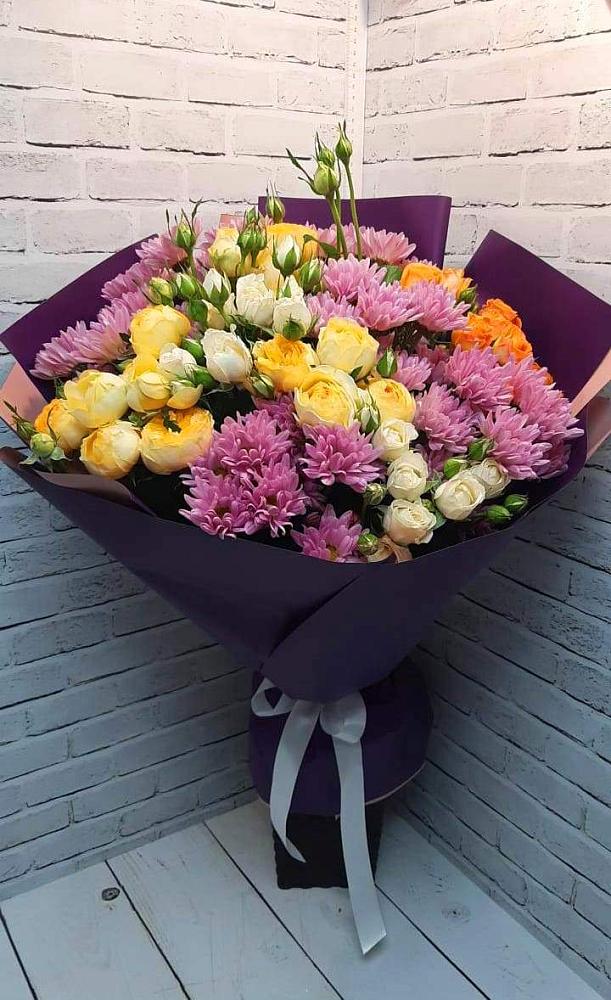 Букет цветов из: Хризантемы и Розы в Мордово
