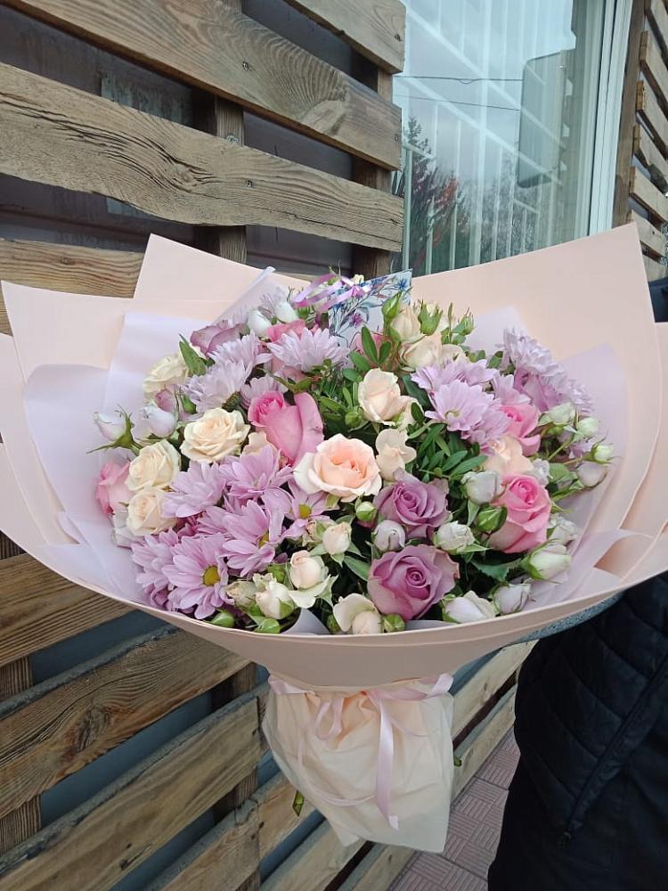 Букет цветов из: Розы и Хризантемы в Мордово