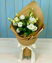 Букет цветов из:  Хризантемы и Лизиантусы в Мордово