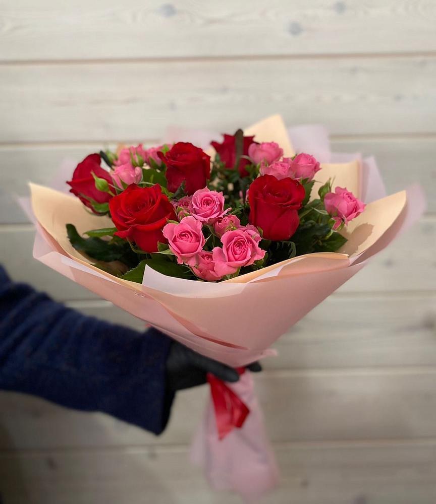 Букет цветов из: Розы в Мордово