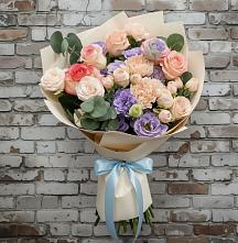 Букет цветов из:  Розы, Лизиантусы и Гвоздики #REPLACE_PRED# Мордово